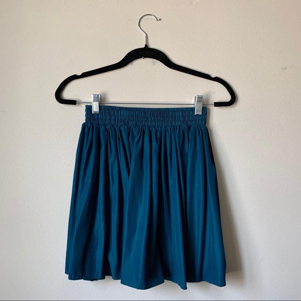 EUC American Apparel Lightweight Mini-Skirt
